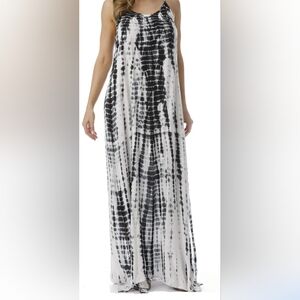 Tie dye black w white flowy cover up or maxi dress size L